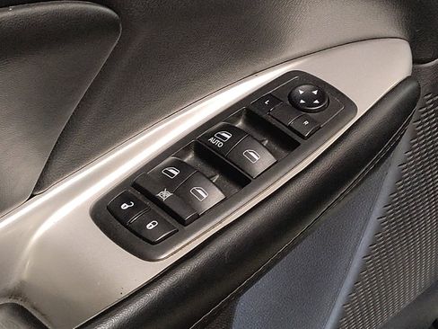 Used 2018 Dodge Journey SE w/ Popular Equipment Group image 27