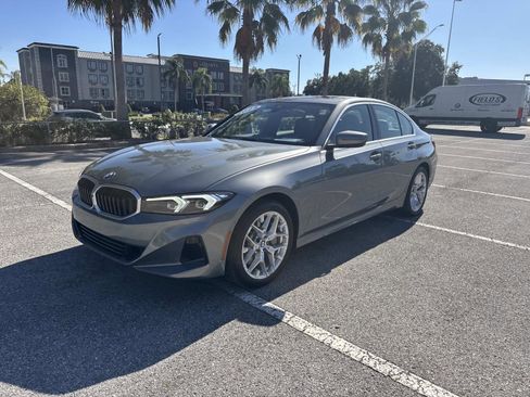 Certified 2025 BMW 330i Sedan w/ Premium Package image 8
