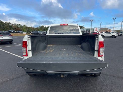 Used 2024 RAM 3500 Big Horn image 16