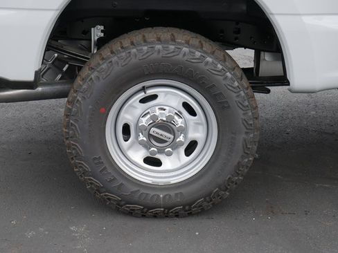 New 2025 Ford F250 XL w/ 360-Degree Camera Package image 11