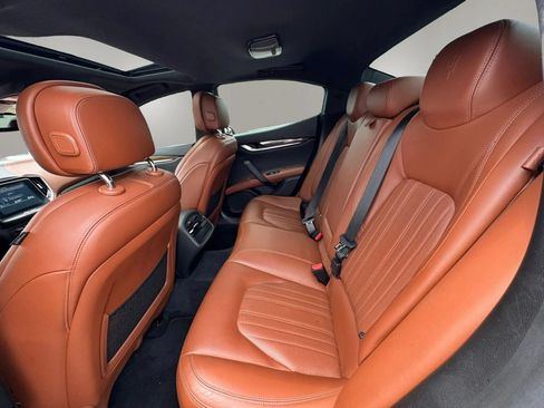 Used 2017 Maserati Ghibli S RWD image 13