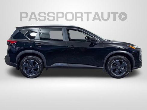 Certified 2024 Nissan Rogue SV w/ SV Premium Package AWD/4WD image 10