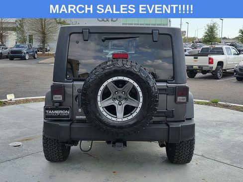 Used 2018 Jeep Wrangler Unlimited Sport S image 3