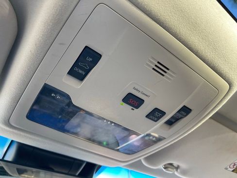 Used 2018 Lexus ES 350 350 w/ Premier Package image 23