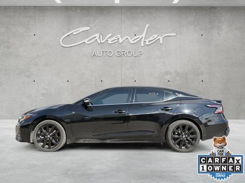Used 2023 Nissan Maxima SR w/ Sport Mat Group FWD image 13