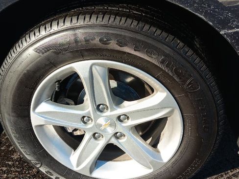 Used 2022 Chevrolet Malibu LS image 14