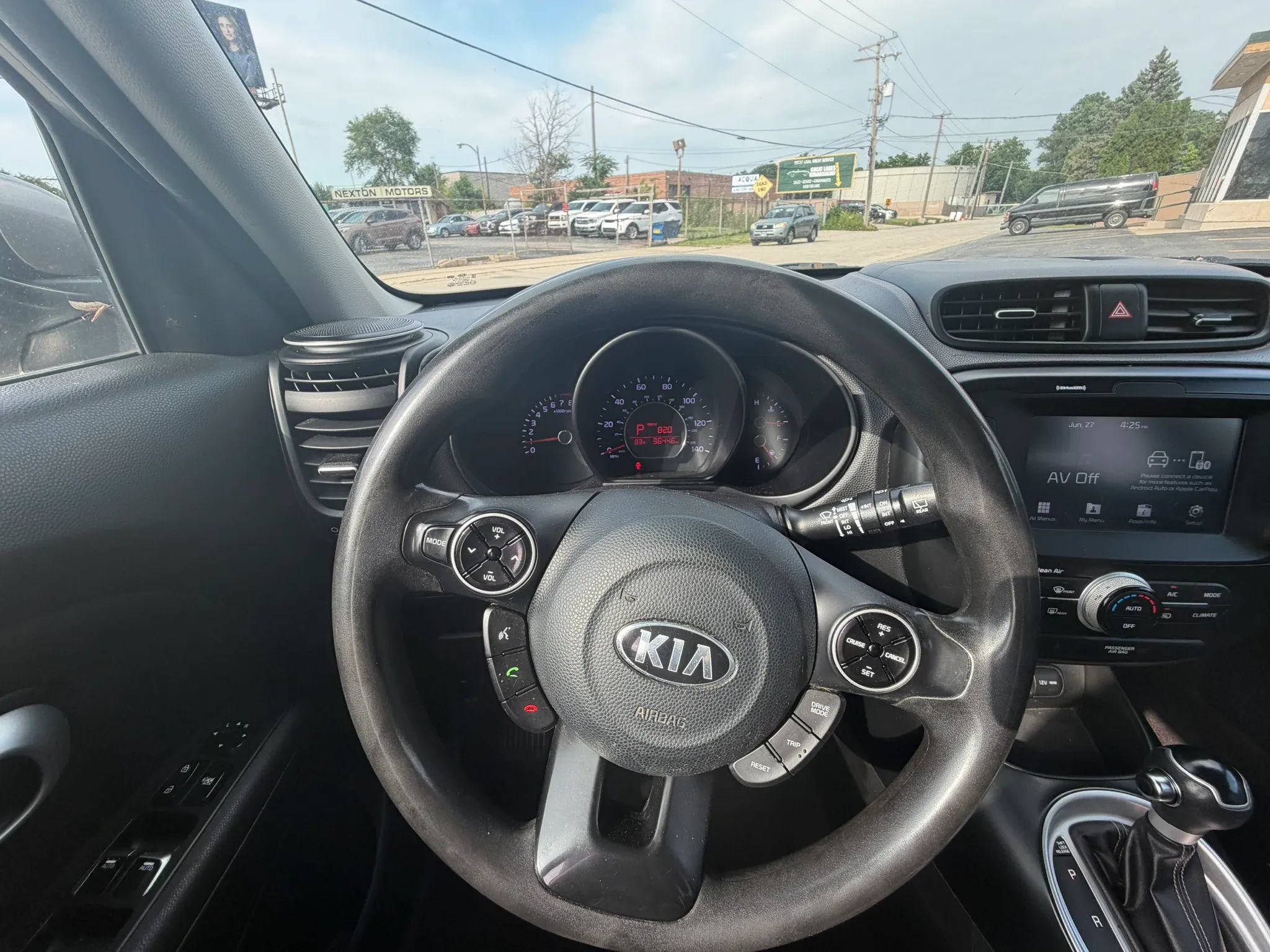 Used 2019 Kia Soul + FWD image 10