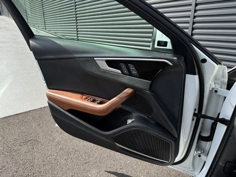 Used 2020 Audi A4 2.0T allroad Premium Plus w/ Premium Plus Package image 27