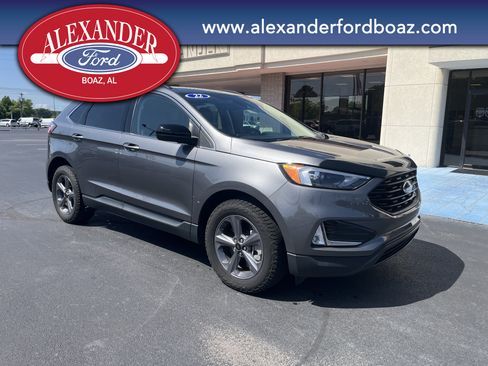 Used 2022 Ford Edge SEL w/ Sport Appearance Package AWD/4WD image 3