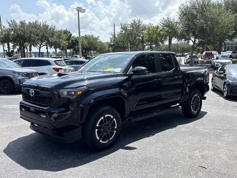 Used 2024 Toyota Tacoma TRD Sport w/ TRD Sport Upgrade Package RWD image 8