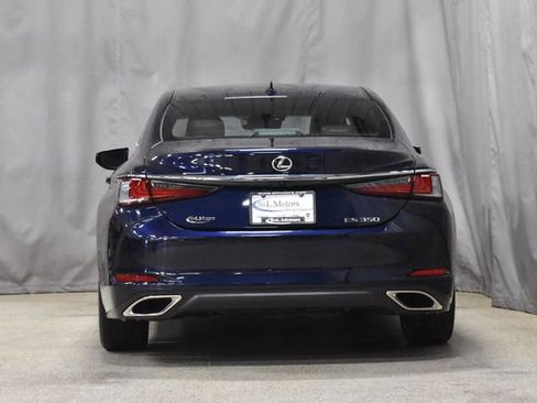 Used 2024 Lexus ES 350 w/ Premium Package image 8