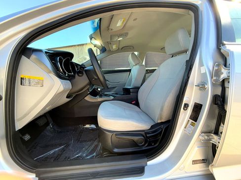 Used 2013 Kia Optima LX image 12