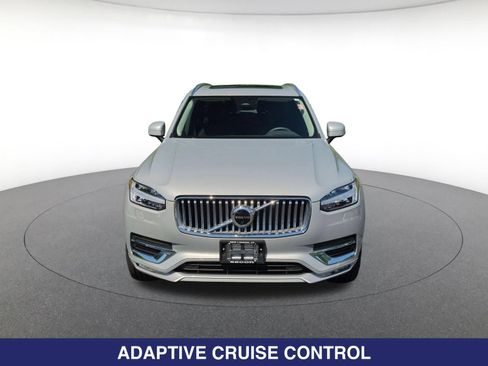 Used 2023 Volvo XC90 B6 Plus AWD/4WD image 2