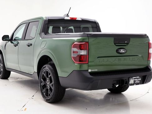 Used 2025 Ford Maverick XLT w/ Black Appearance Package image 6