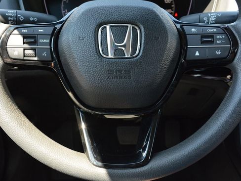Used 2023 Honda Civic LX image 27