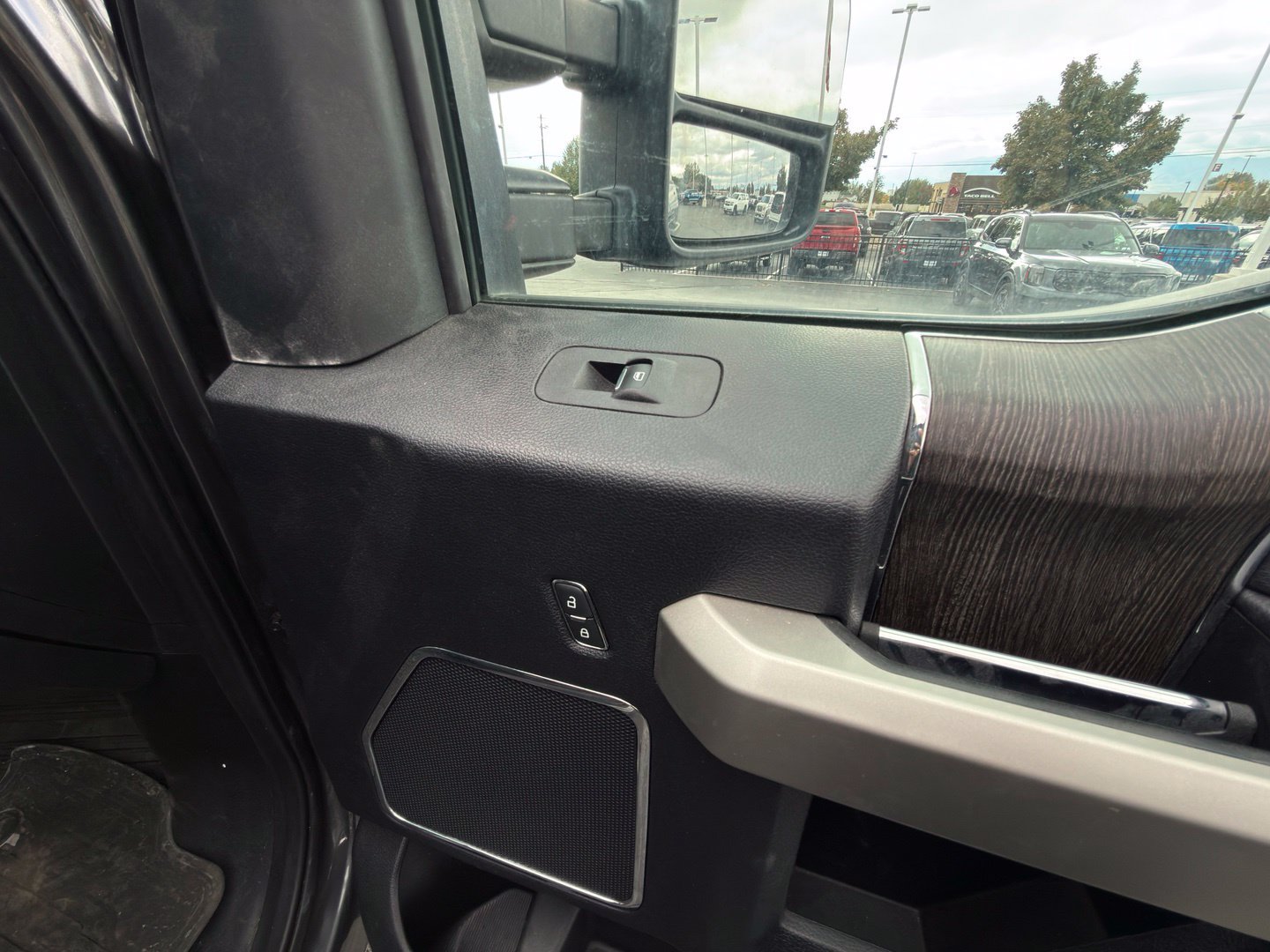 Used 2020 Ford F250 Lariat AWD/4WD image 44