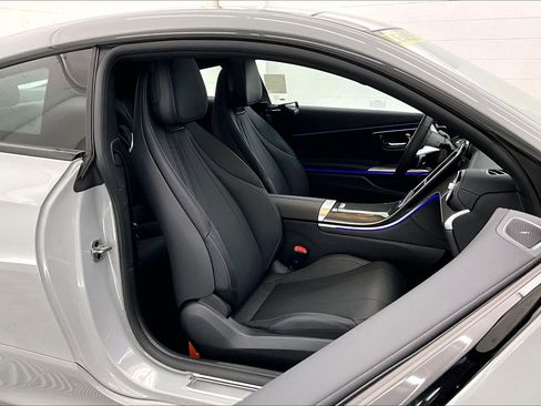 Used 2026 Mercedes-Benz CLE 300 4MATIC Coupe image 6