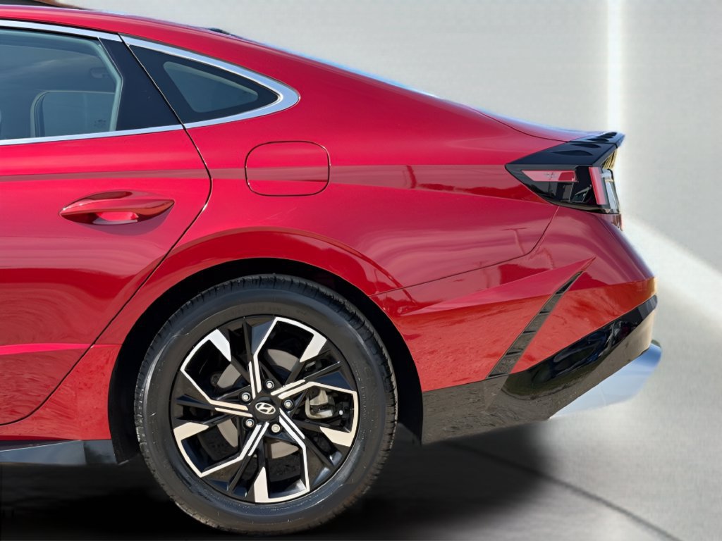 Used 2024 Hyundai Sonata SEL FWD image 30