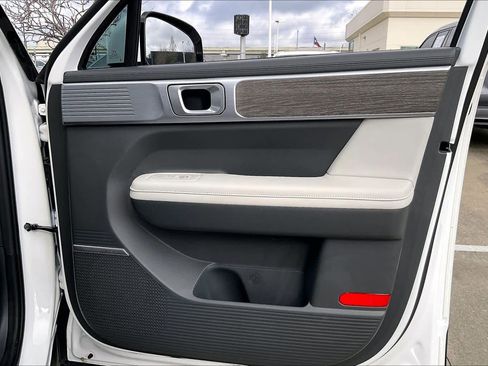 Used 2025 Hyundai Santa Fe Calligraphy image 20