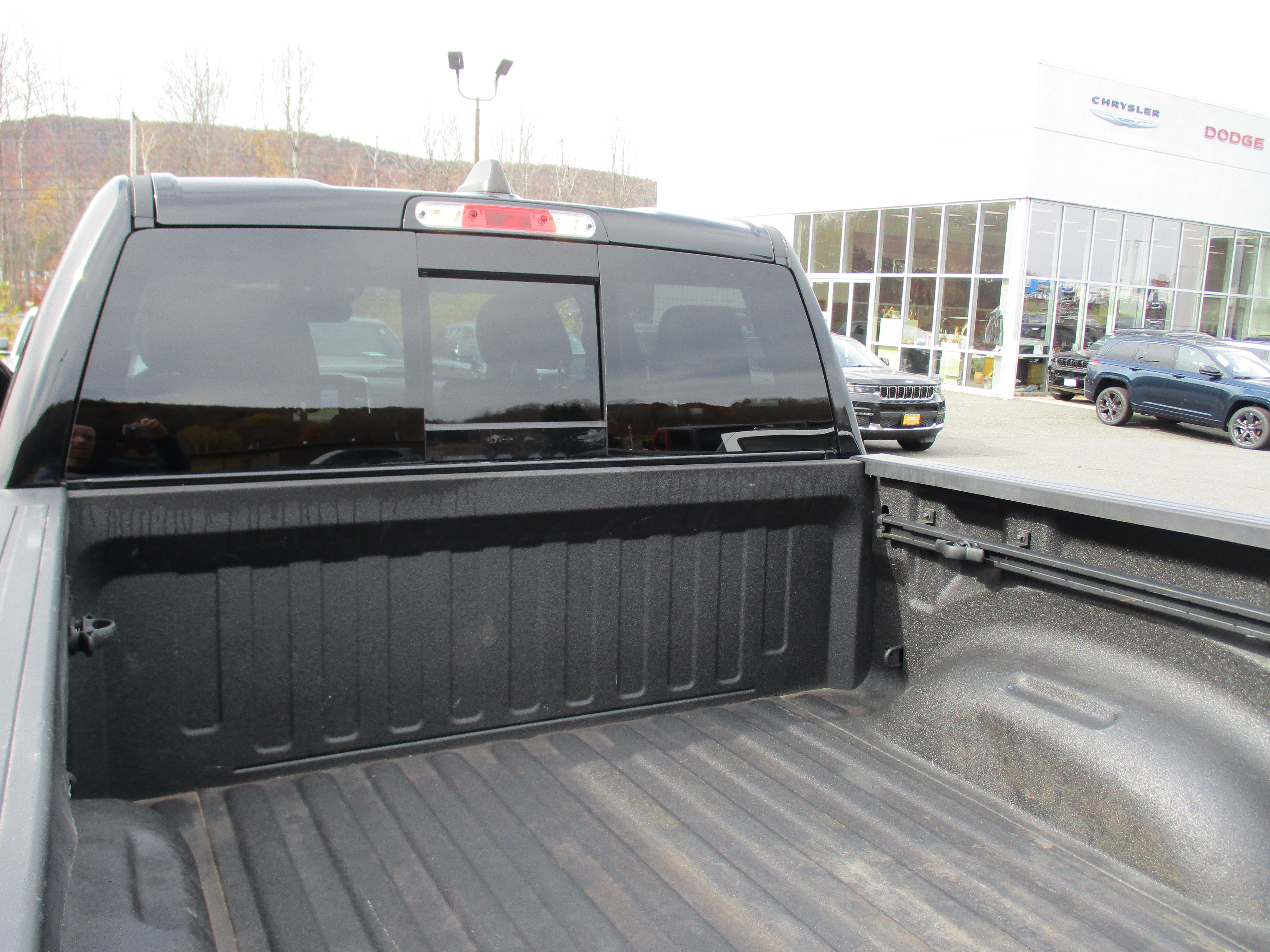 Certified 2023 RAM 1500 Laramie AWD/4WD image 13