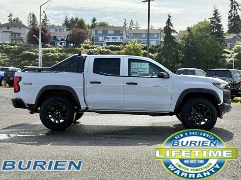 New 2025 Chevrolet Colorado Trail Boss w/ Midnight Edition image 6