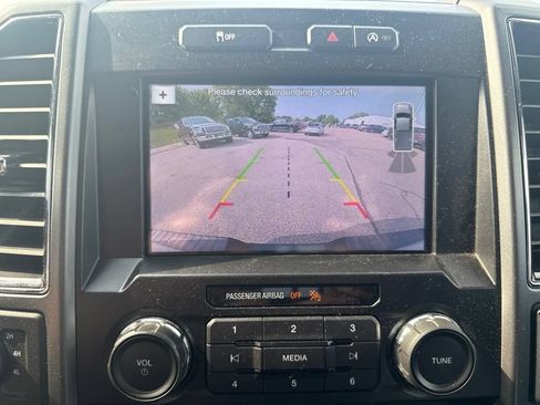 Used 2019 Ford F150 XLT w/ Equipment Group 302A Luxury AWD/4WD image 19