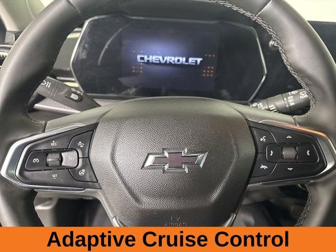 Used 2025 Chevrolet Trax ACTIV w/ Sunroof Package image 13