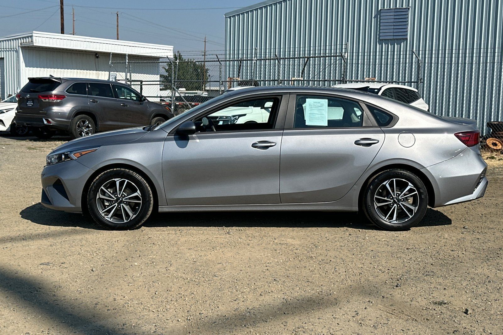 Used 2024 Kia Forte LXS FWD image 8