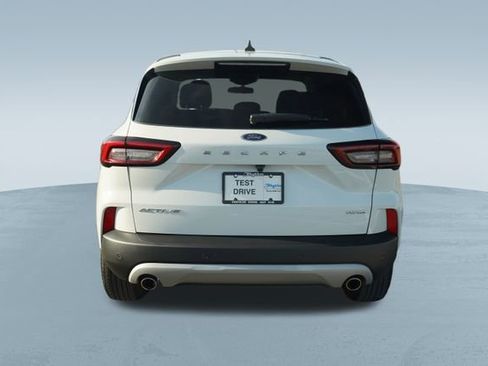 Used 2023 Ford Escape Active image 8