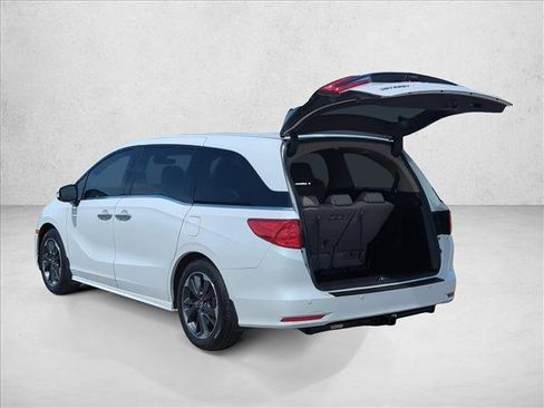 Certified 2024 Honda Odyssey Elite image 8