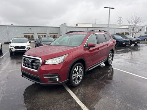 Used 2019 Subaru Ascent Limited image 1