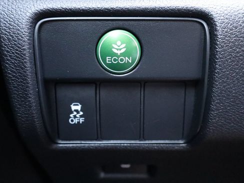 Used 2016 Honda Accord Sport image 28
