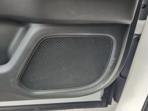 Used 2025 Honda Pilot Touring image 21