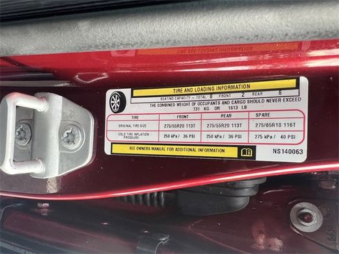 Used 2022 Jeep Wagoneer Series III image 35