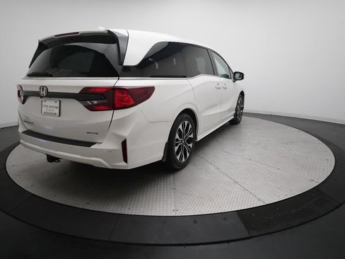 Certified 2026 Honda Odyssey Elite image 36