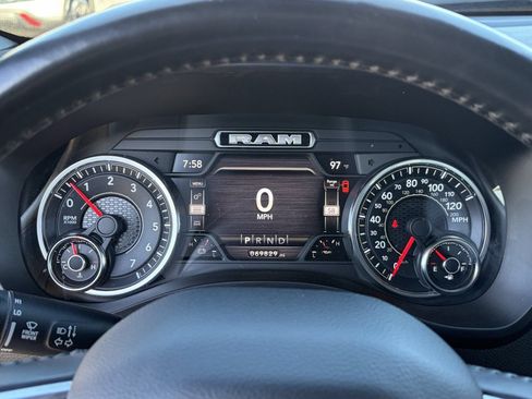 Used 2021 RAM 1500 Laramie AWD/4WD image 31