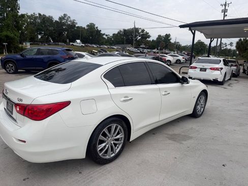Used 2017 INFINITI Q50 2.0t RWD image 5