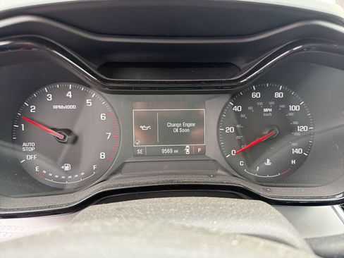 Used 2025 Chevrolet Trax LS FWD image 9