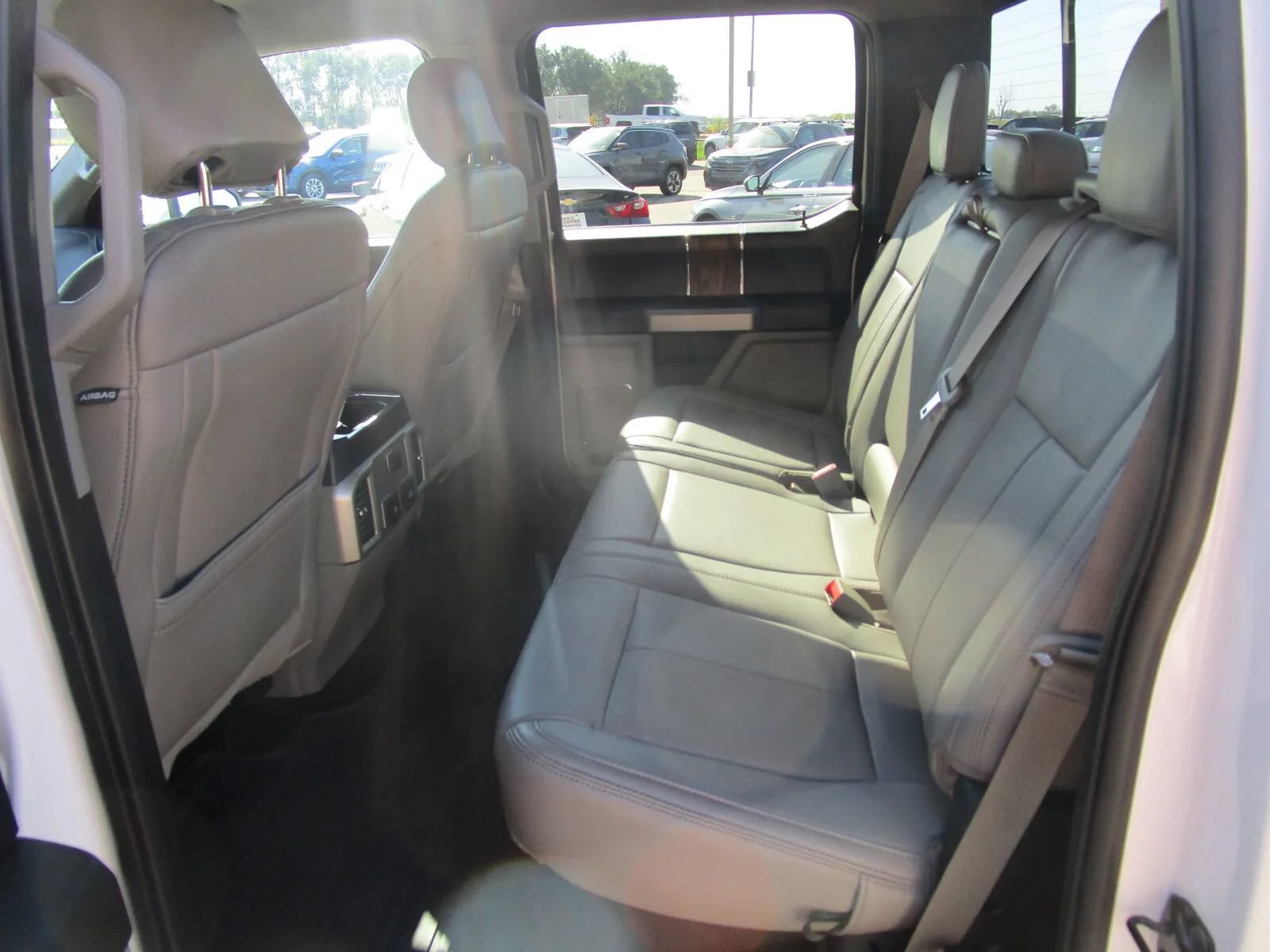 Used 2019 Ford F150 Lariat AWD/4WD image 18