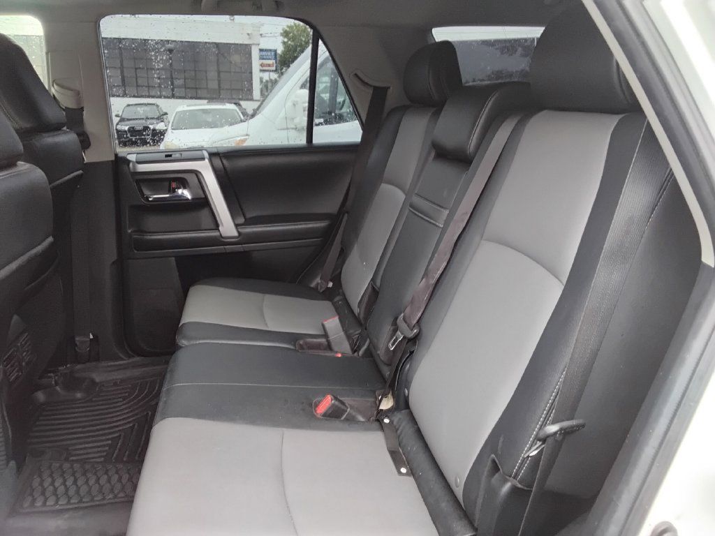 Used 2015 Toyota 4Runner SR5 Premium AWD/4WD image 11