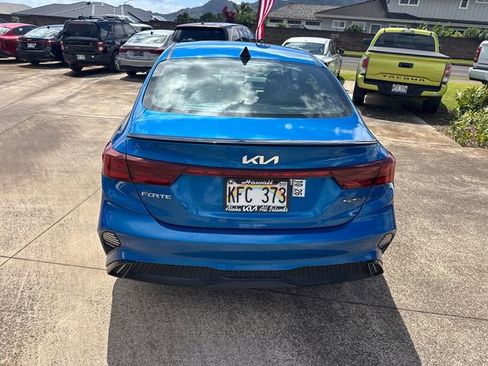 Used 2023 Kia Forte GT-Line w/ GT-Line Premium Package FWD image 6