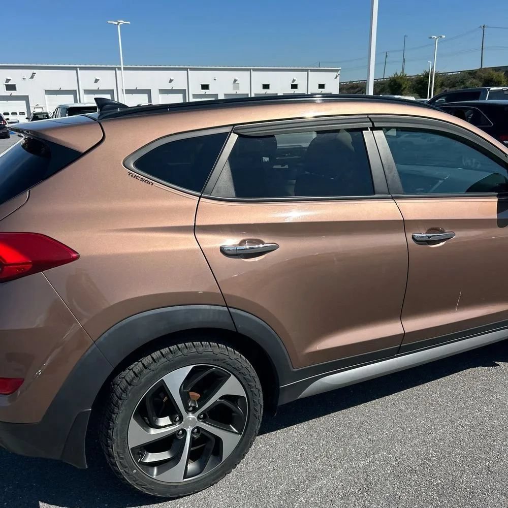 Used 2017 Hyundai Tucson Limited w/ Limited Ultimate Package 03 AWD/4WD image 9