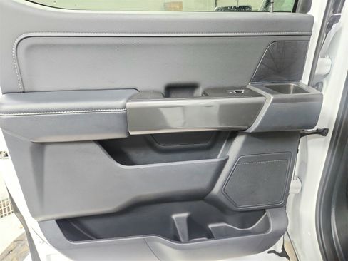 Used 2022 Ford F150 XLT w/ Equipment Group 302A High image 37