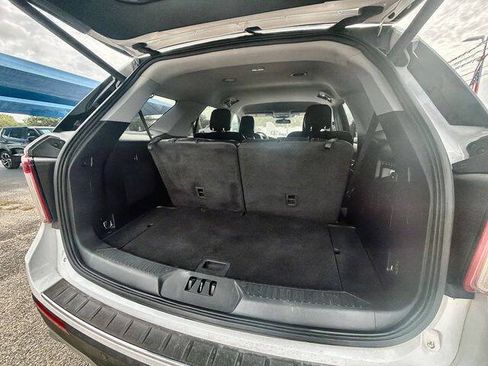Used 2021 Ford Explorer Limited w/ Equipment Group 301A RWD image 25