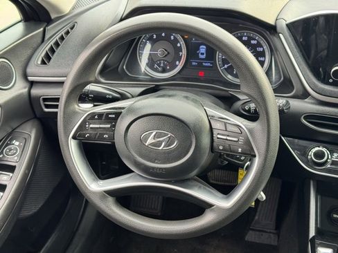 Used 2023 Hyundai Sonata SE image 13
