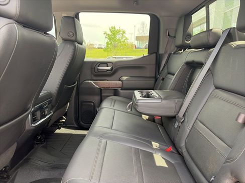 Used 2020 GMC Sierra 1500 Denali w/ Denali Ultimate Package AWD/4WD image 30