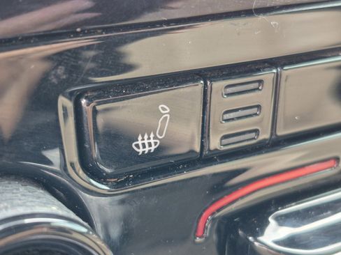 Used 2023 Jeep Grand Cherokee L Limited image 33