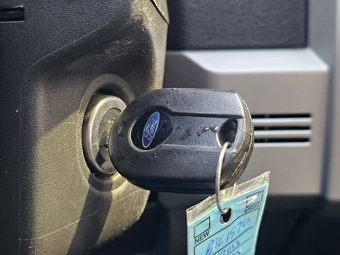 Used 2013 Ford F150 Lariat w/ Luxury Equipment Group image 41