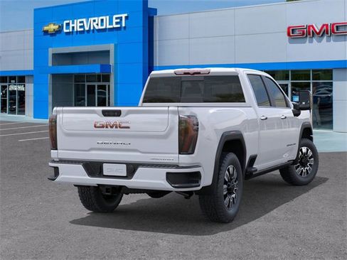 New 2026 GMC Sierra 2500 Denali w/ Denali Reserve Package image 4