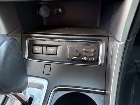 Used 2019 Subaru Ascent Premium AWD/4WD image 34